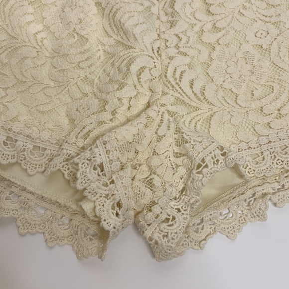 Ambiance Apparel | Cream Lace Floral Silk Underlay Elastic Waist Spring Summer - Picture 4 of 10